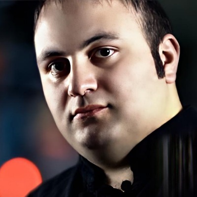 نەبەز مەحموودی