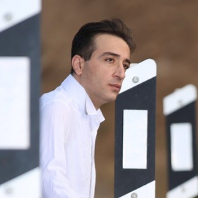 عەدنان پاوەیی